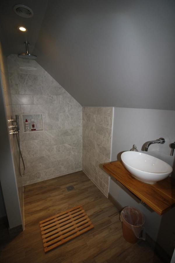 Ryefield Cottage - Luxurious Self-Catered Holiday Cottage With A Log Burner 奇切斯特 外观 照片