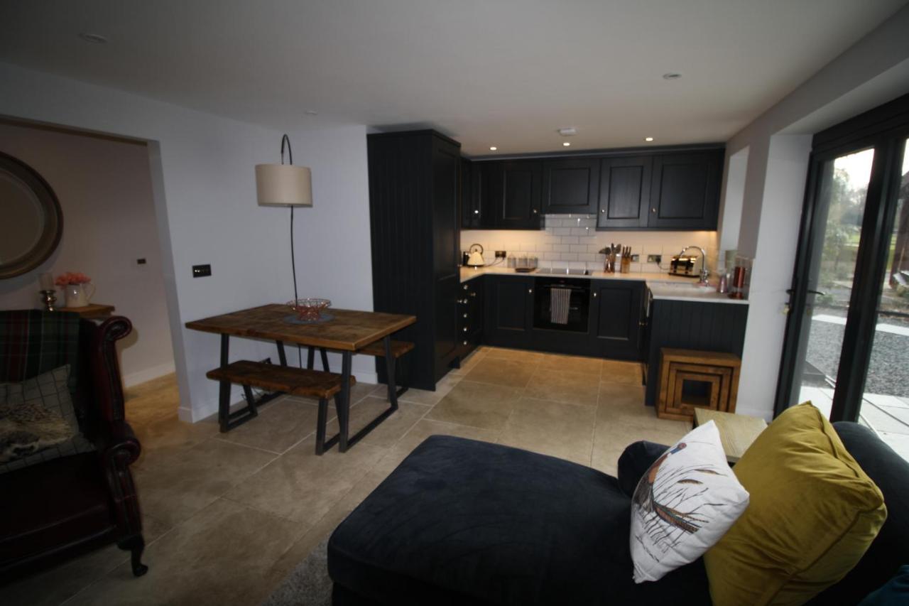Ryefield Cottage - Luxurious Self-Catered Holiday Cottage With A Log Burner 奇切斯特 外观 照片